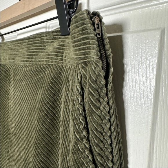 Talbots Green Knee-Length Pencil Skirt Casual - Picture 5 of 11